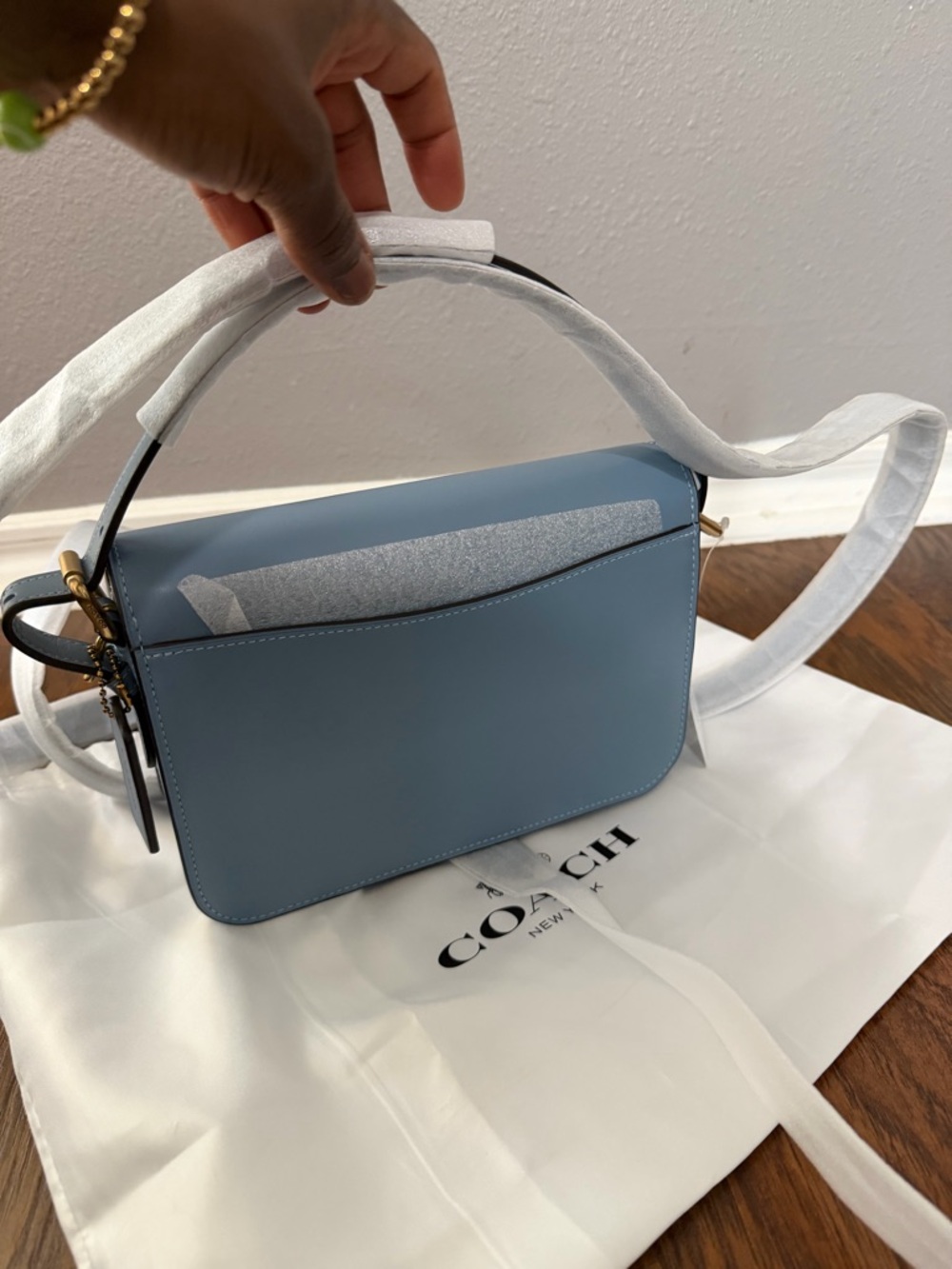 NWT Coach Sage Shoulder Bag in Bluebell color with Gold hardware - Picture 3 of 5